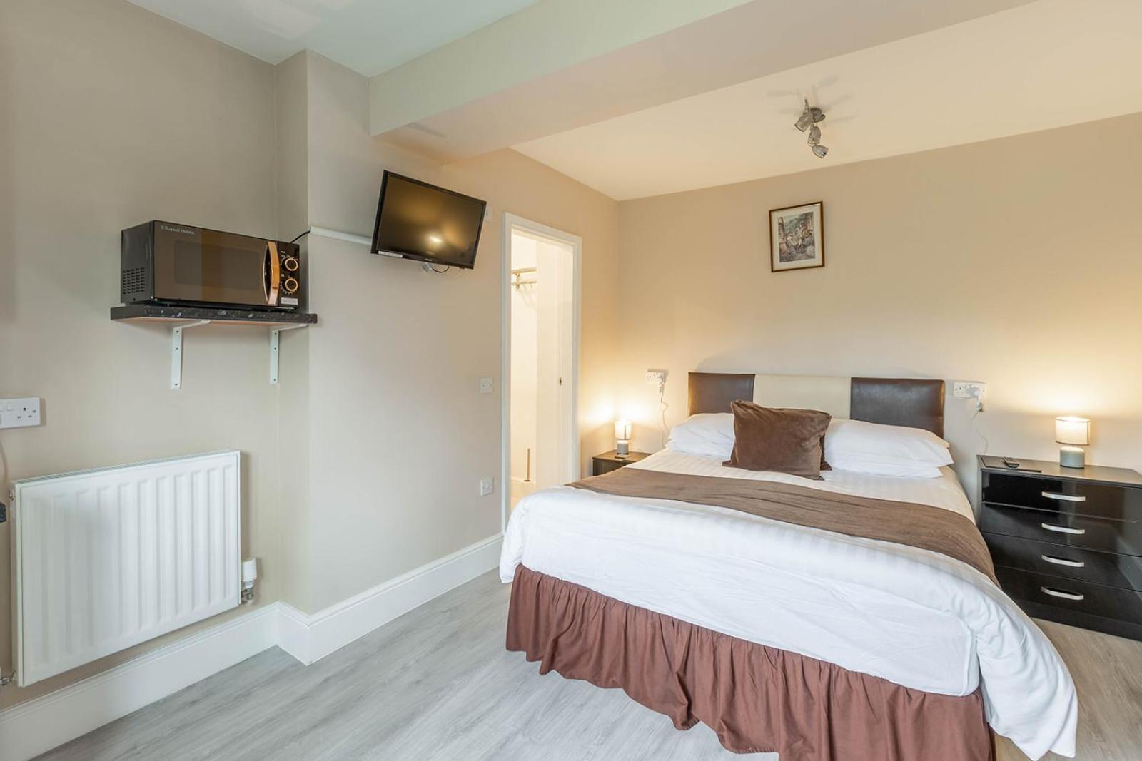Windermere Studio Rooms - With Free Car Parking Onsite المظهر الخارجي الصورة