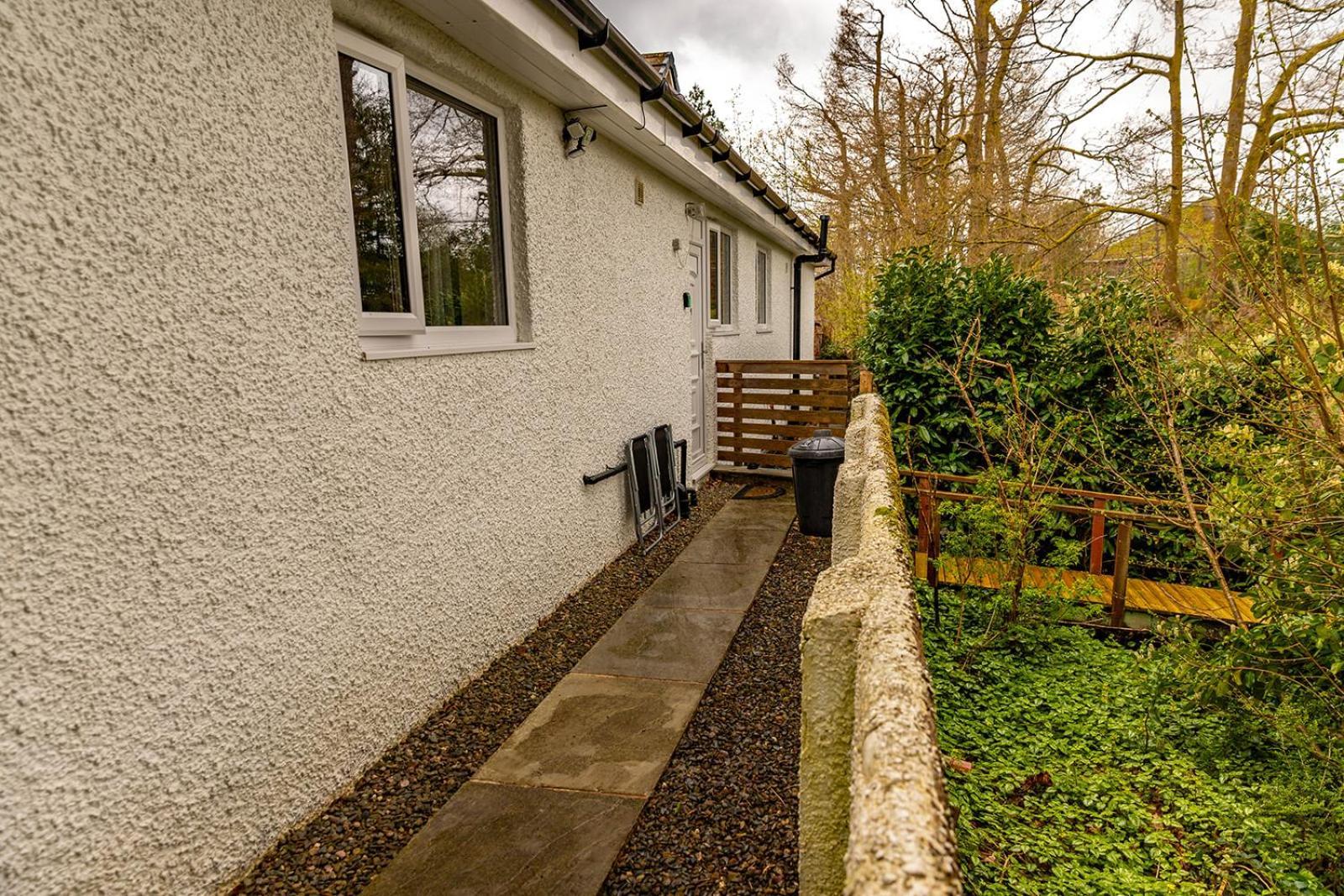 Windermere Studio Rooms - With Free Car Parking Onsite المظهر الخارجي الصورة