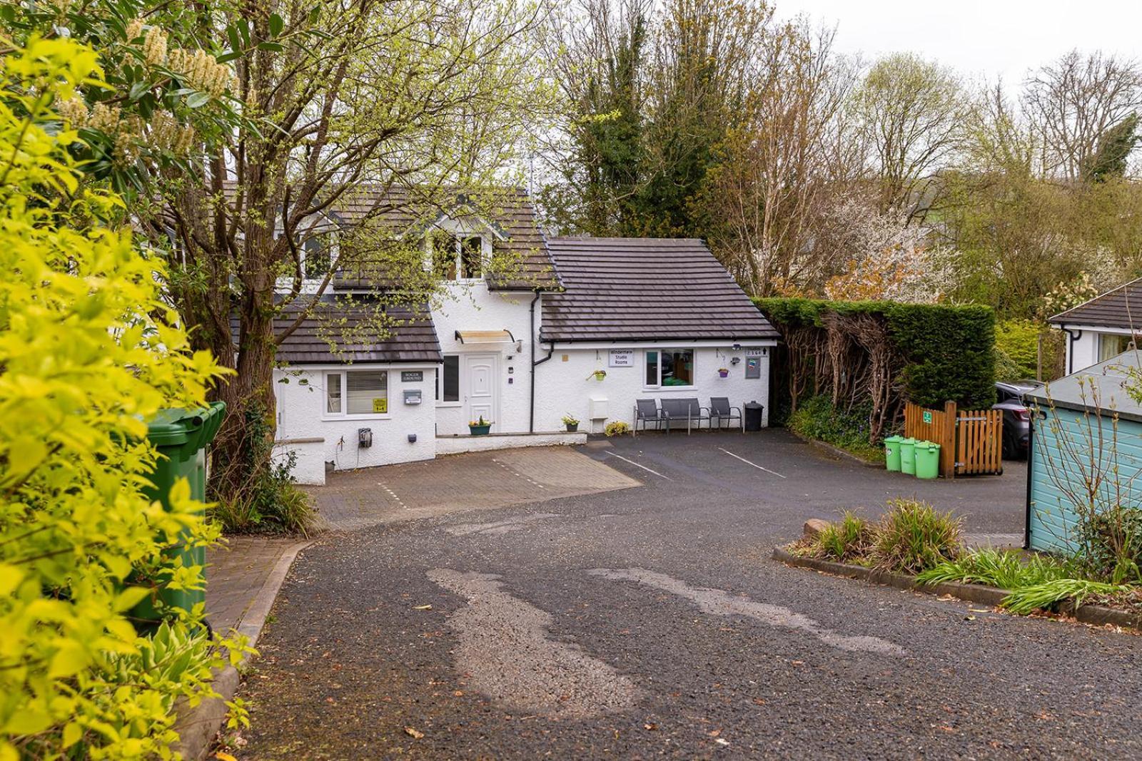 Windermere Studio Rooms - With Free Car Parking Onsite المظهر الخارجي الصورة